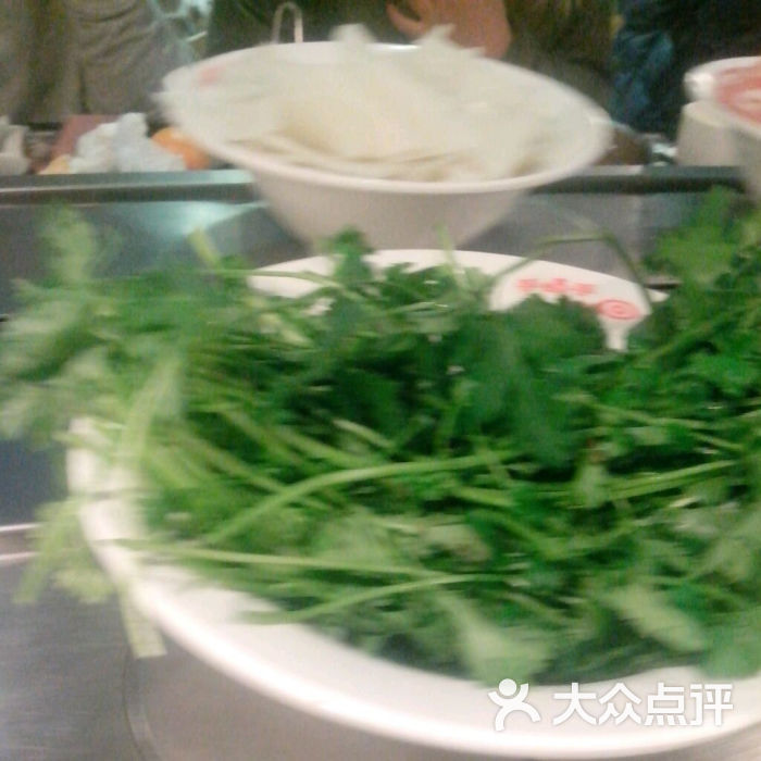 269元自助旋转小火锅!经济实惠的美味体验 269元自助旋转小火锅!经济实惠的美味体验